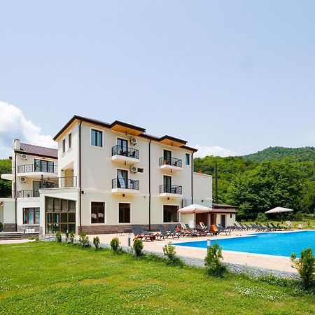 Sviana Resort Телави Екстериор снимка