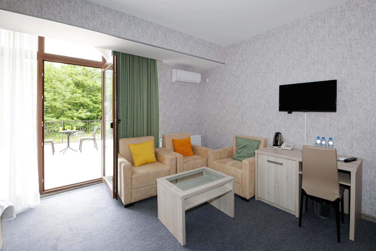 Sviana Resort Телави Екстериор снимка